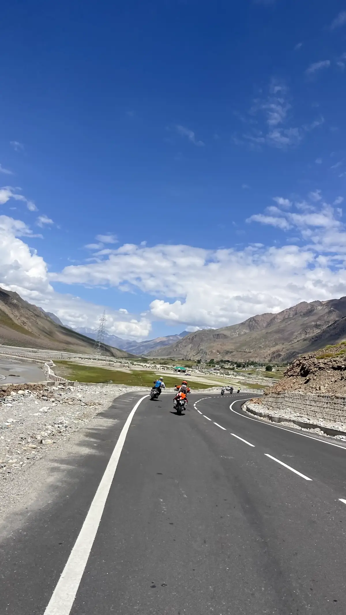 Guided motorcycle tours in Ladakh