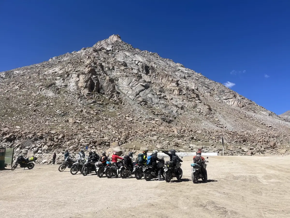 Foreign tourists applying for PAP permits in Leh